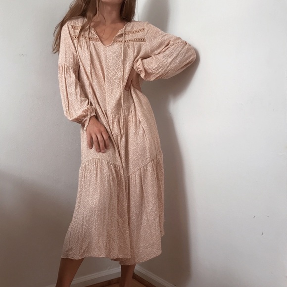 Carly Jean Los Angeles Dresses & Skirts - Carly Jean Los Angeles Dress